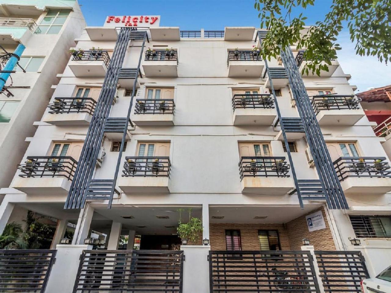 Hotel Felicity Inn Egl By Sky Stays Bangalore Exterior photo